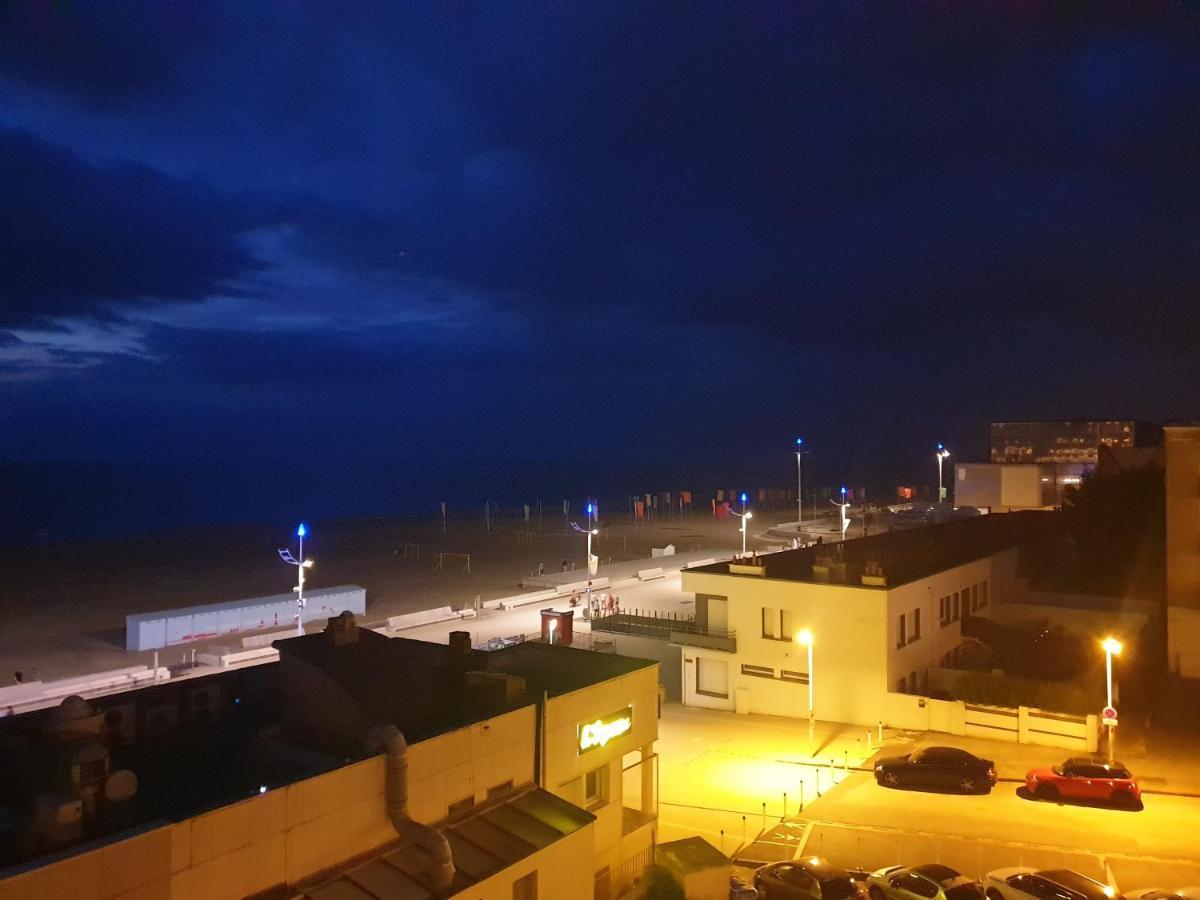 Vue Au Coeur De Malo Les Bains Pieds Dans L Eau Appartement *